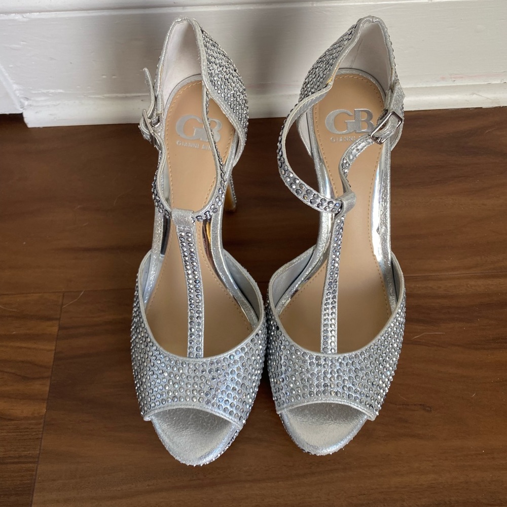 Platform Metallic silver rhinestone heels